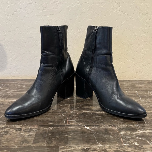 Topshop Black Leather Heeled Ankle Boots - Picture 8 of 12